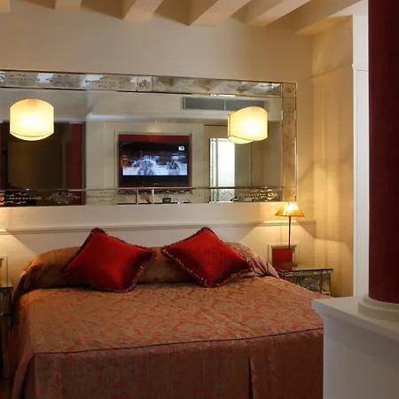 Canaletto Luxury Suites - San Marco Luxury Veneza Exterior foto