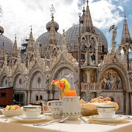 Canaletto Luxury Suites - San Marco Luxury Veneza Exterior foto
